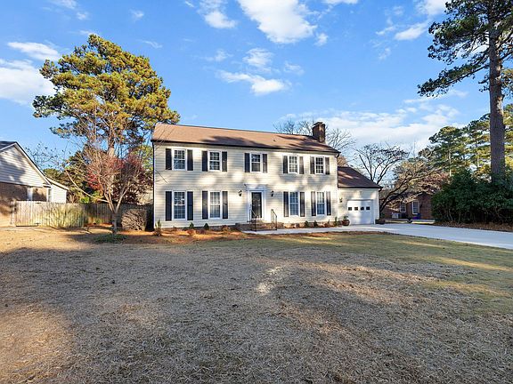 4th image of 3622 Thorndike Dr
