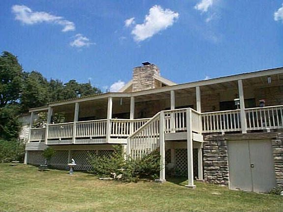 5th image of 131 Lakeway Dr