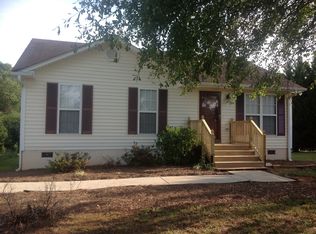 321 Magnolia Ave, Jefferson, GA