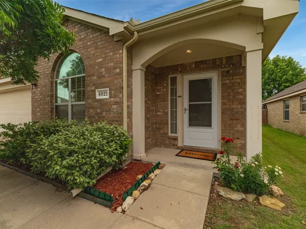 4021 Diamond Ridge Dr, Fort Worth, TX 76244