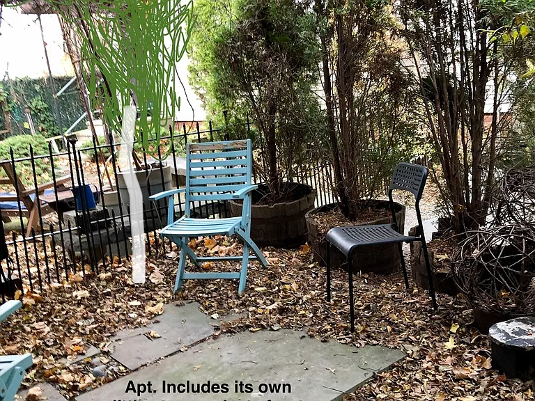 11 Edwards St #1 — Photo 5