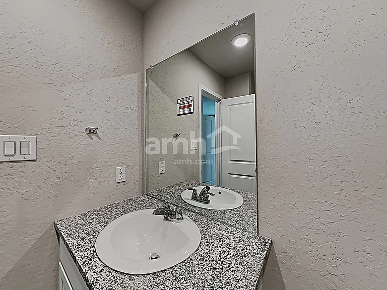 10603 Varmus Dr — Photo 13
