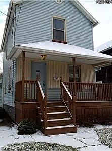 4th image of 127 Dearborn St