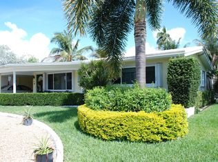 913 SE 15th Ct, Deerfield Beach, FL 33441