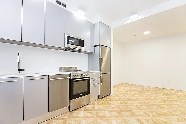 Rented by Citi Habitats | media 25