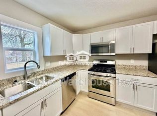 3623 SW 9th St, Des Moines, IA 50315