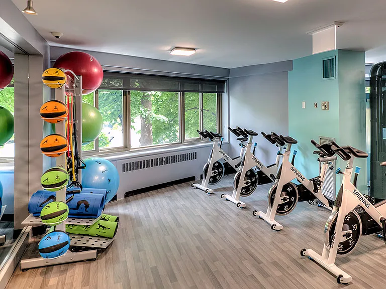 Not to take away the exciting Lakefront Trail just across the street, but we have a fitness center in each tower with all the equipment you need for a complete workout.