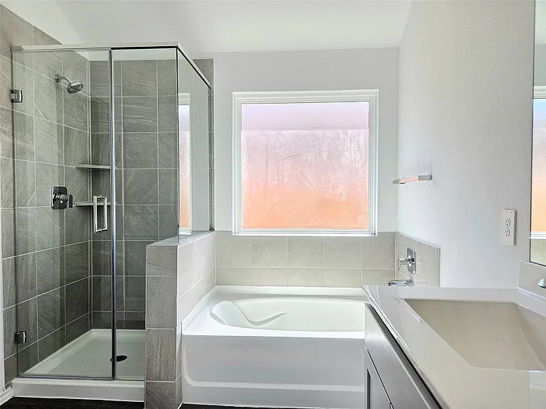 5029 Almond Terrace Dr — Photo 14