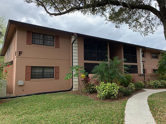 2nd image of 1515 Forrest Nelson Blvd APT F107