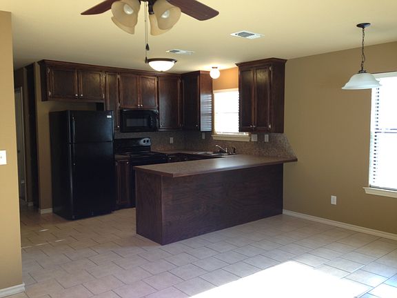 2nd image of 1008 E 15th St