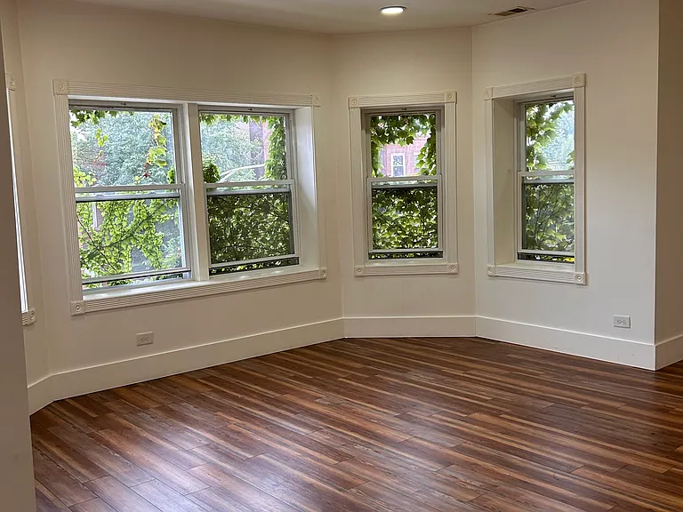 8034 S Eberhart Ave #2 — Photo 14