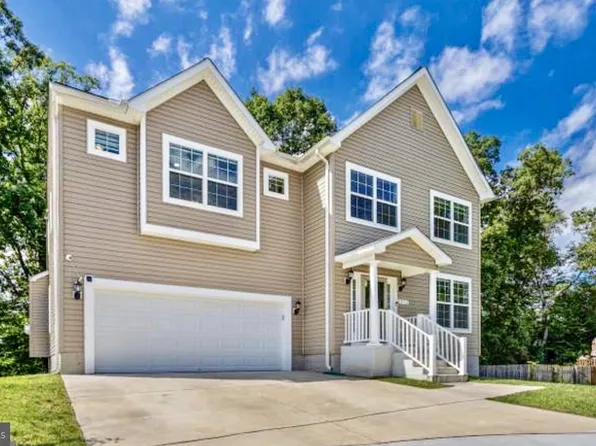 9252 Homestretch Ct, Laurel, MD 20723