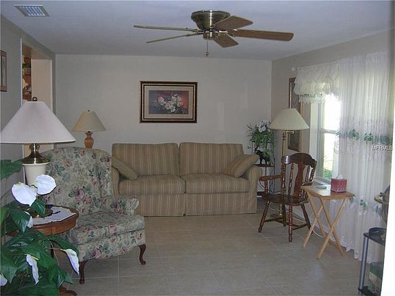 3rd image of 256 Alachua Dr