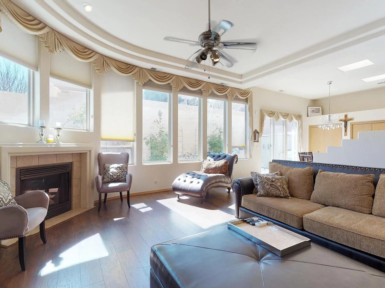 4 bed, 2288 sqft, $2,450 — Photo 4