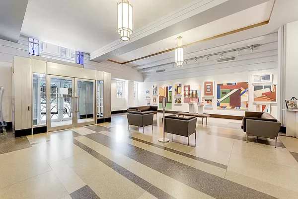 Rented by Blackwater Associates Inc. | media 21