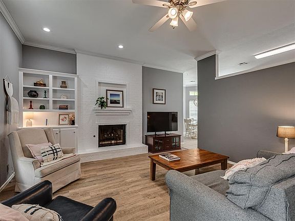 2nd image of 3501 Grassland Dr