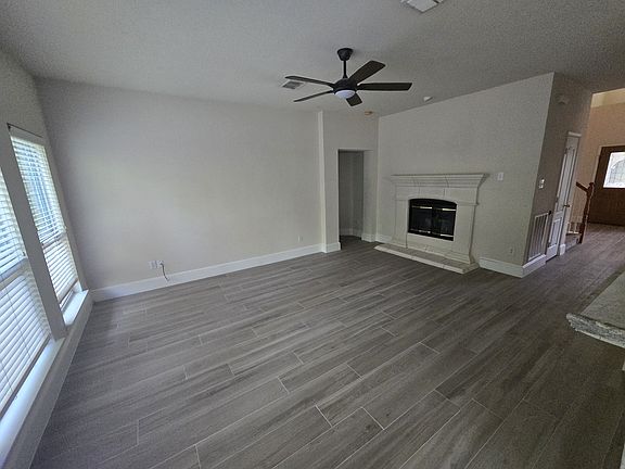 4th image of 8405 Luzerne Dr
