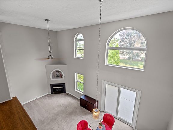 5th image of 1437 Lexington Dr