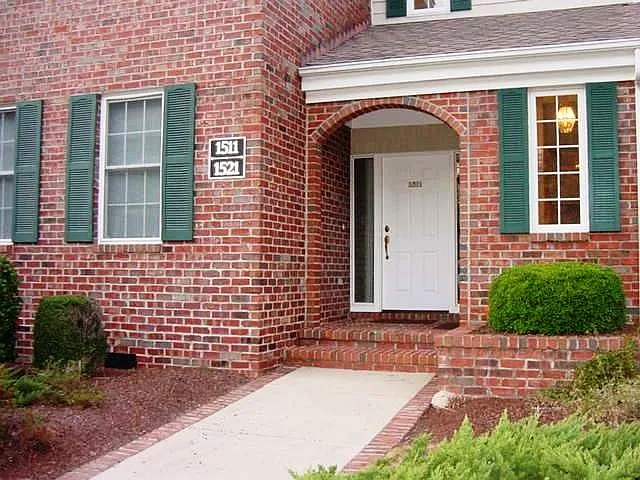 1 bed, 1.0 bath, $1,600 — Photo 2
