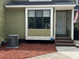 402 Cypress Trace Dr #402, Fayetteville, NC 28314