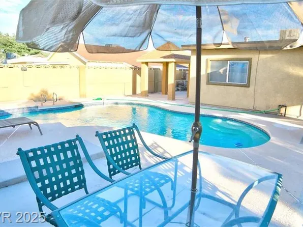 5350 Via De Palma Dr, Las Vegas, NV 89146