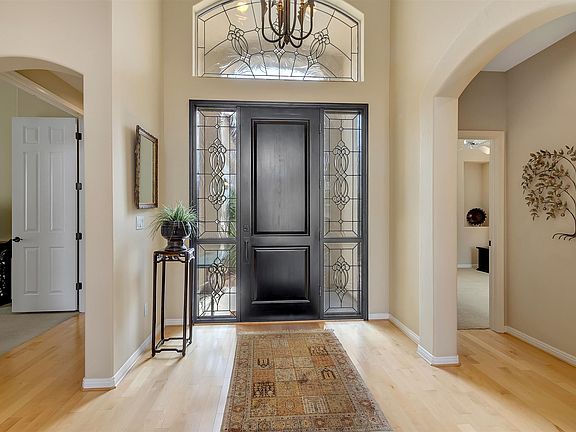 4th image of 9383 N 114th Way