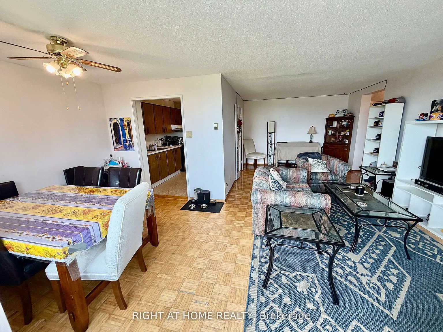 2 bed, $2,295 — Photo 4