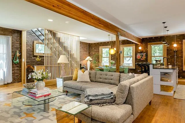 1 bed, 2100 sqft, $3,375 — Photo 1