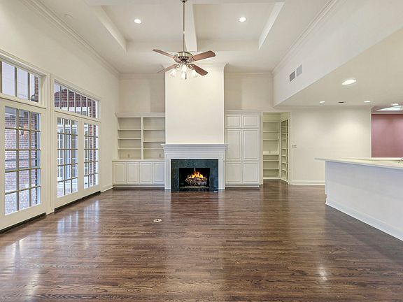 4th image of 33 Westcourt Ln