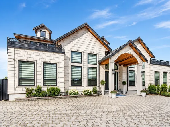10211 No 6 Rd, Richmond, BC V6W 1E6