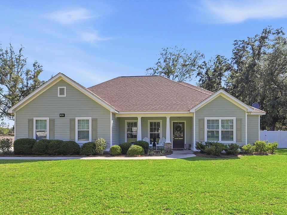 1st image of 333 Post Oak Cir