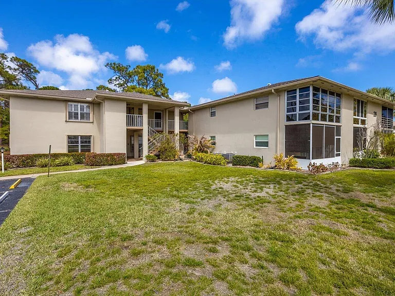 29 Lake Vista Trl #205 — Photo 36