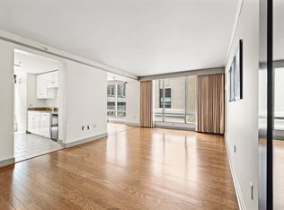 3 Avery St UNIT 404, Boston, MA 02111