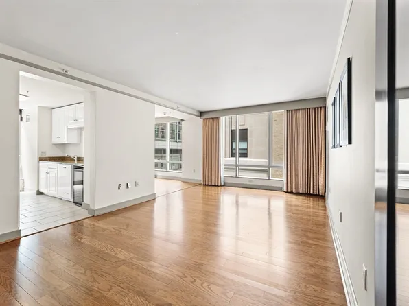 3 Avery St Unit 404, Boston, MA 02111