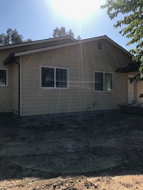 2nd image of 16738 Forrest Ave