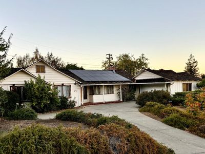 999 Andover Way, Los Altos, CA, 94024