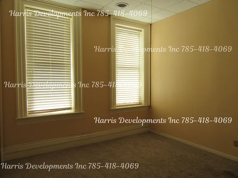 135 S Main St #201 — Photo 14