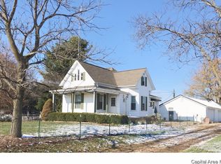 1254 Heaton Rd, Winchester, IL 62694