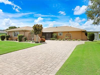 211 Stoneham Dr, Sun City Center, FL, 33573