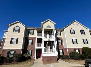 372 Bubble Creek Ct UNIT 5, Fayetteville, NC 28311