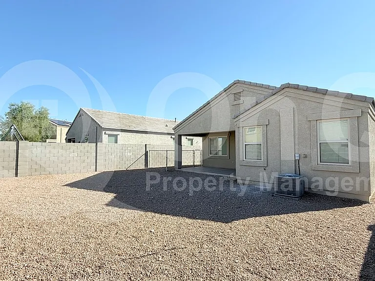 3756 N 298th Ave — Photo 3