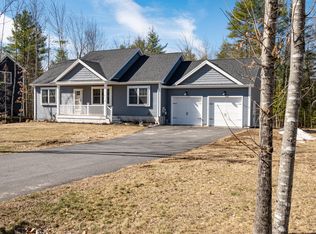 27 Leonards Way, Windham, ME 04062