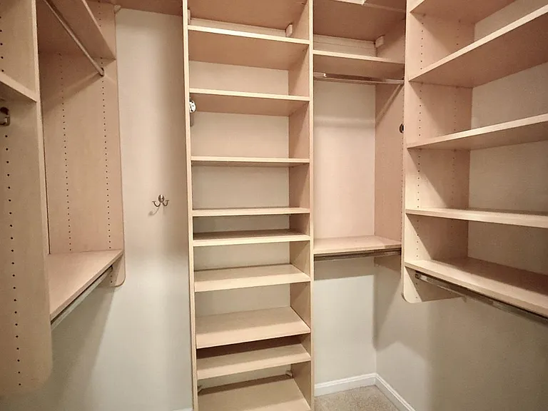 9720 Holmes Pl #403 — Photo 11