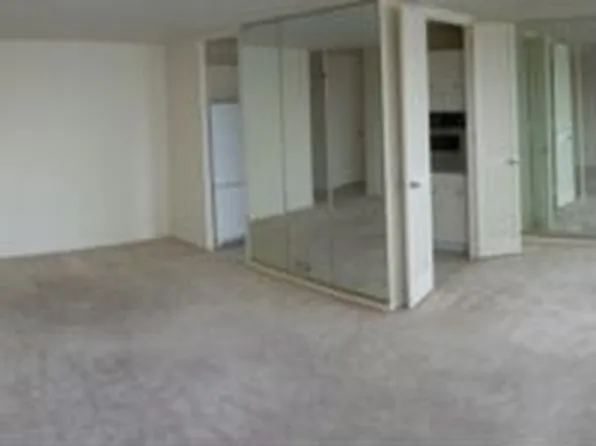 4800 S Chicago Beach Dr APT 712S, Chicago, IL 60615