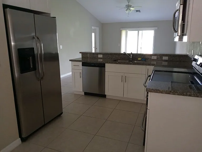 Coming Soon - $500 off Move in Summer Special — Photo 31