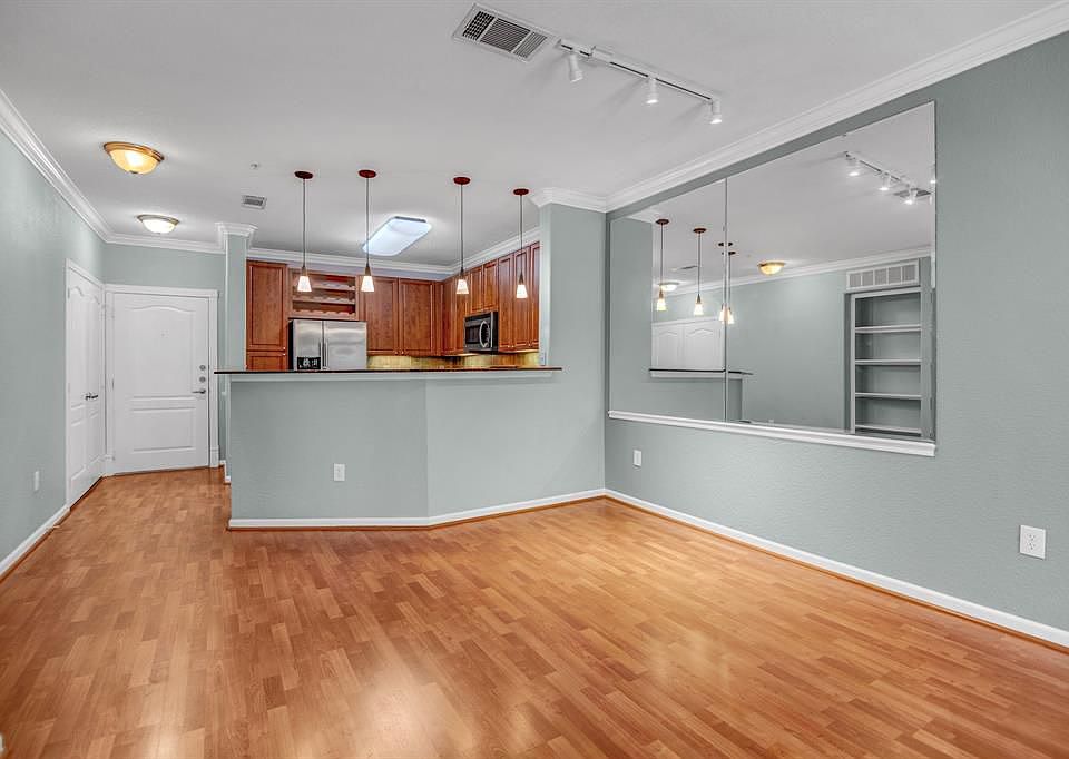 1st image of 1711 Old Spanish Trl APT 242