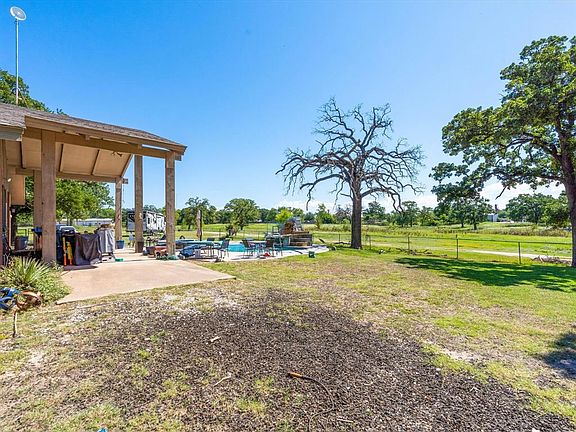 114 Temple Hall Hwy, Granbury, TX 76049 | MLS #20177015 | Zillow