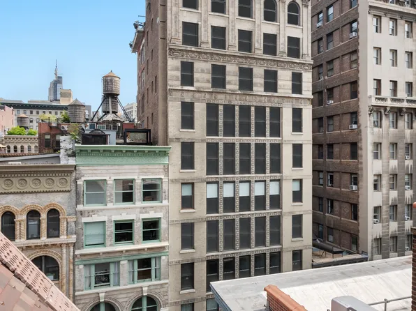 17 East 16th Street image 1 of 5