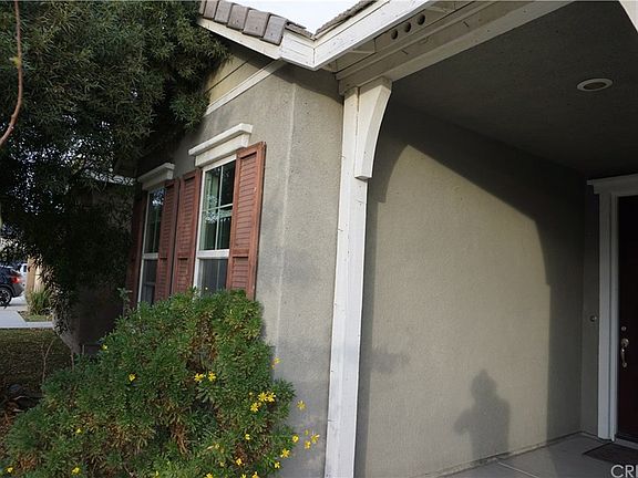 3rd image of 631 Groveside Dr