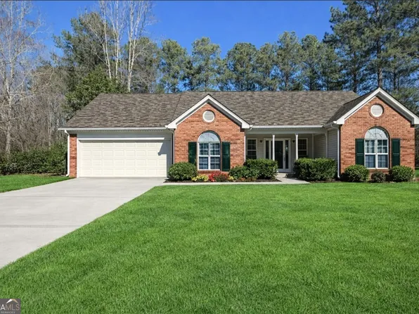 3101 Autumn Woods Dr, Loganville, GA 30052